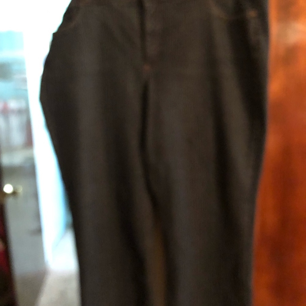 Boot cut jeans